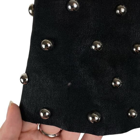 SPRWMN Leather Stretch Studded Sleeveless Cropped Tank Top Black Size S - Picture 2 of 5